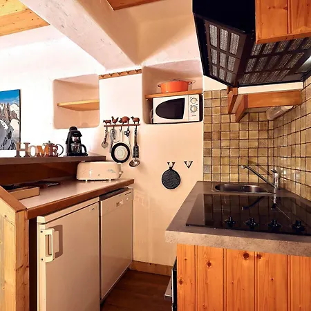 Апартаменты 1850, 2 Pieces Ideal Pour 4, Wi-fi Et Balcon - Fr-1-575-242 Куршевель